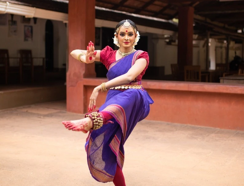 Indian classical Bharatanatyam dancer